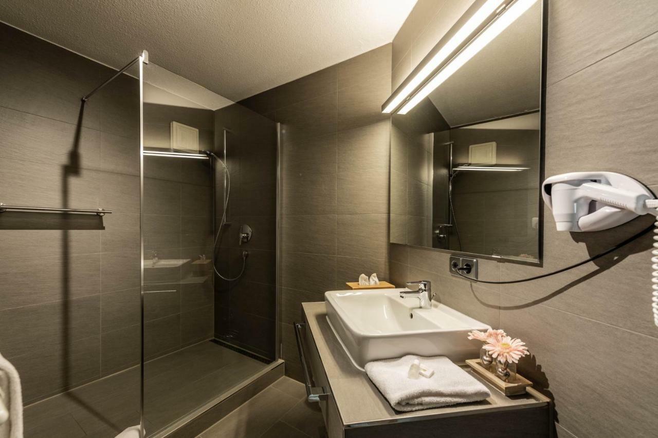 Hotel & Restaurant Becher 돈츠도르프 외부 사진